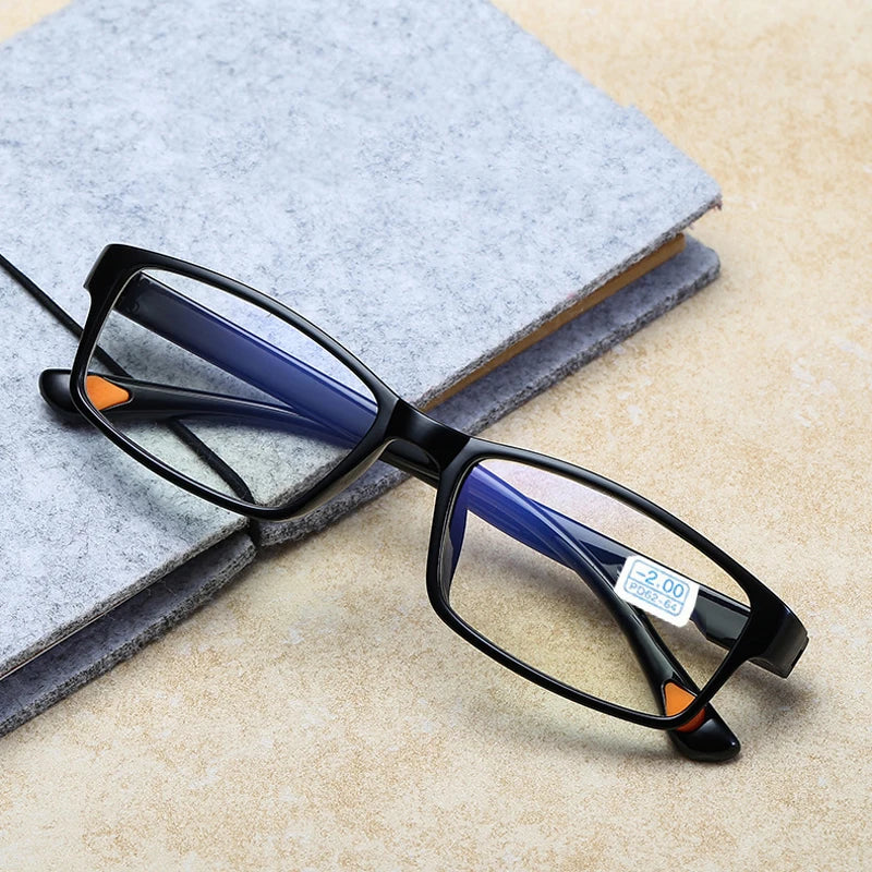 Ultra-Light Myopia Glasses